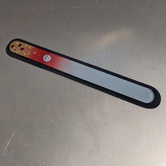🆕7.5" Gold/Red Czech Crystal Nail File W/BEAUTIFUL RED & PINK SWAROVSKI CRYSTAL - Picture 2 of 5
